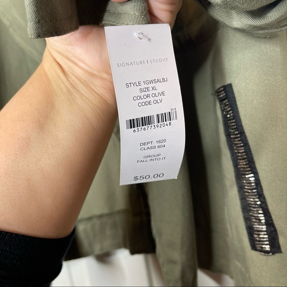 NWT Signature Studio Olive Green Beaded Lightweight Open Front Military Jacket - Picture 5 of 7
